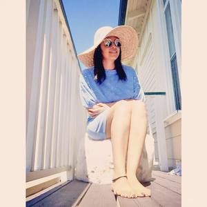 Meet your Posher, Di